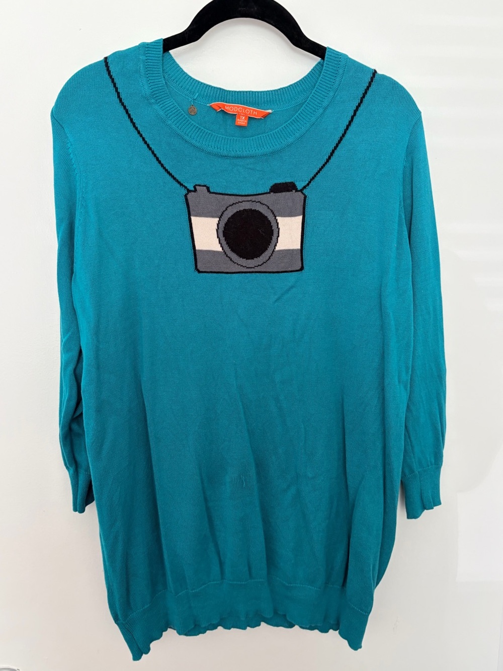 ModCloth Camera Graphic Sweater Top Teal Blue Women’s 1X Plus Size Photography